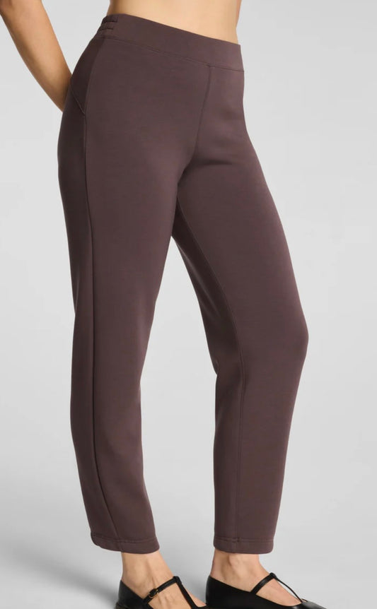 Spanx Airessentials Slim Straight Pant